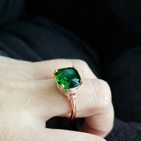 🔥LAST 1🔥NEW ROSE GOLD PLATED EMERALD RING - Picture 6 of 15